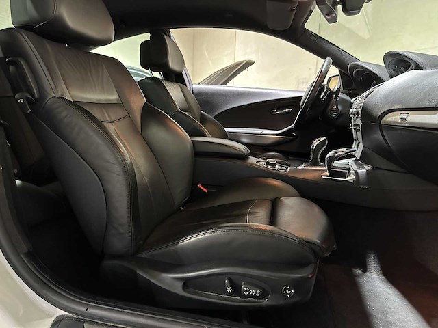 Bmw 630i high executive 272pk 2009 6-serie, 05-jtb-1 youngtimer - afbeelding 35 van  42
