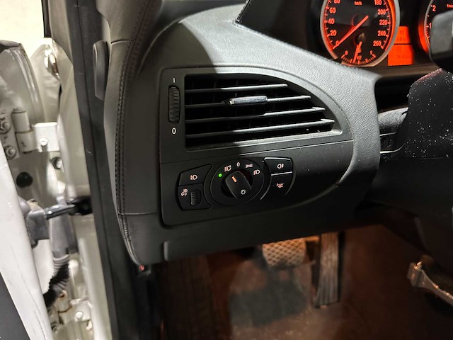 Bmw 630i high executive 272pk 2009 6-serie, 05-jtb-1 youngtimer - afbeelding 11 van  42