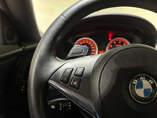 Bmw 630i high executive 272pk 2009 6-serie, 05-jtb-1 youngtimer - afbeelding 14 van  42