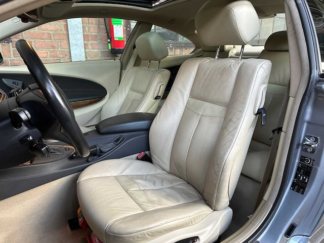 Bmw 645ci coupe 6-serie 333pk 2005, t-249-vt youngtimer - afbeelding 30 van  46