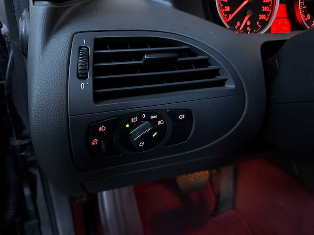 Bmw 645ci s 4.4 v8 333pk 2004 e63 6-serie, 65-pk-bh youngtimer - afbeelding 13 van  41