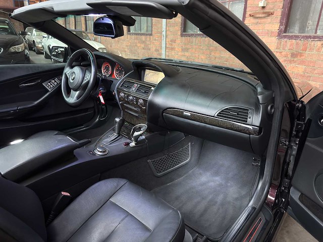 Bmw 650i cabrio 4.8 v8 6-serie 367pk 2006 - afbeelding 43 van  52