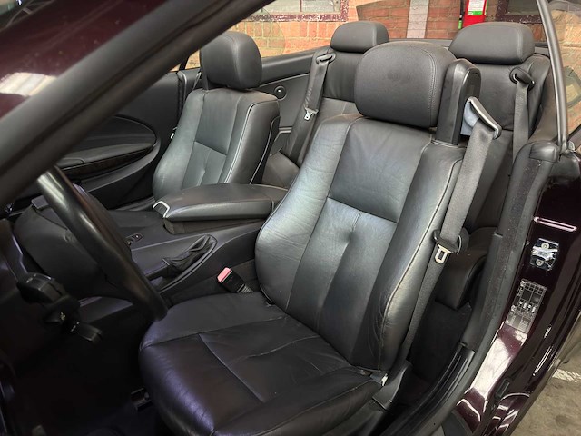 Bmw 650i cabrio 4.8 v8 6-serie 367pk 2006 - afbeelding 46 van  52