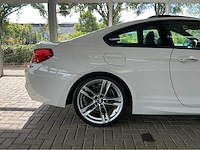 Bmw 650i coupé f13 | 4.4 v8 biturbo | 2013 | 450 pk | m sportpakket | head-up display | 20 inch 373m | 77.000 km | btw auto - afbeelding 27 van  29