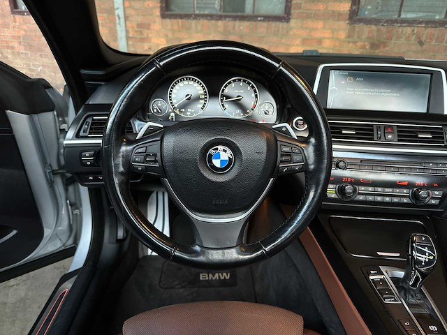Bmw 650i high executive cabrio 6-serie 402pk 2012, 89-tlb-9 - afbeelding 10 van  47