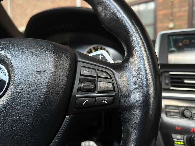 Bmw 650i high executive cabrio 6-serie 402pk 2012, 89-tlb-9 - afbeelding 22 van  47