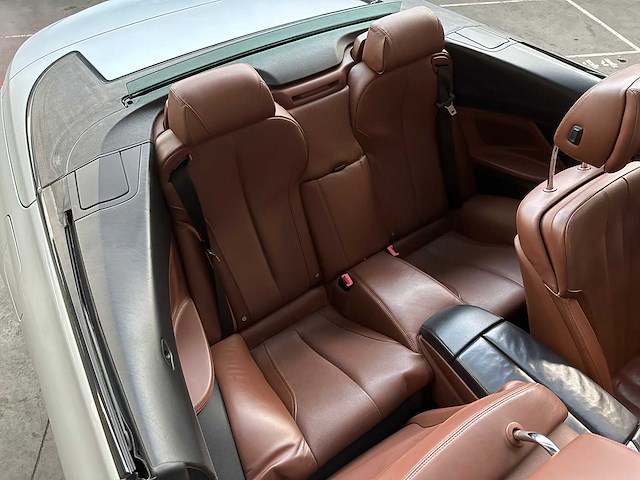 Bmw 650i high executive cabrio 6-serie 402pk 2012, 89-tlb-9 - afbeelding 39 van  47