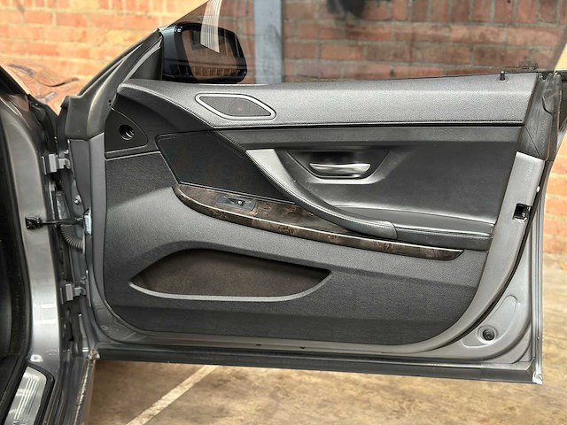 Bmw 650i high executive m-sport f06 4.4 v8 6-serie gran coupé 450pk 2013 - afbeelding 23 van  28