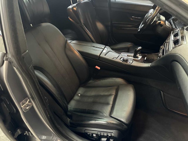 Bmw 650i high executive m-sport f06 4.4 v8 6-serie gran coupé 450pk 2013 - afbeelding 27 van  31