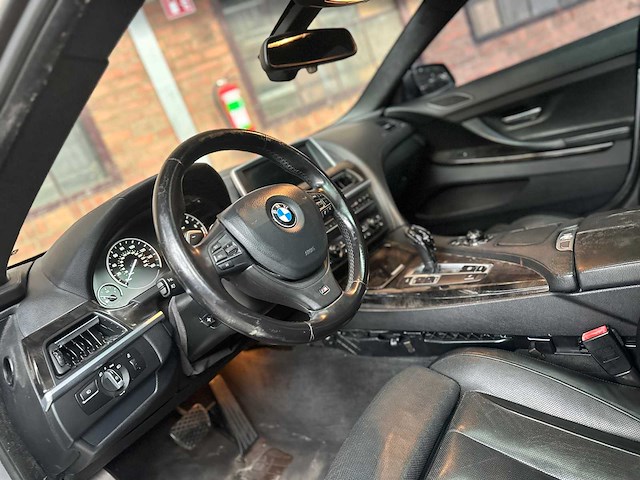 Bmw 650i high executive m-sport f06 4.4 v8 6-serie gran coupé 450pk 2013 - afbeelding 32 van  64