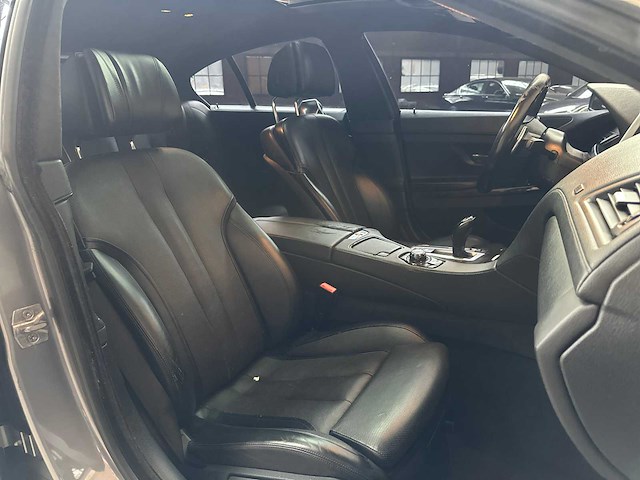 Bmw 650i high executive m-sport f06 4.4 v8 6-serie gran coupé 450pk 2013 - afbeelding 56 van  64