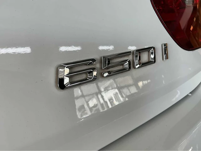 Bmw 650i m-sport | 4.4 v8 biturbo | 450 pk | 2014 | hud | adaptive led | comfort access | soft close | 19 inch m wielen | btw auto - afbeelding 6 van  34
