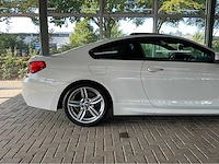 Bmw 650i m-sport | 4.4 v8 biturbo | 450 pk | 2014 | hud | adaptive led | comfort access | soft close | 19 inch m wielen | btw auto - afbeelding 30 van  34