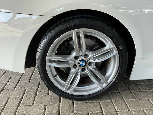 Bmw 650i m-sport | 4.4 v8 biturbo | 450 pk | 2014 | hud | adaptive led | comfort access | soft close | 19 inch m wielen | btw auto - afbeelding 31 van  34