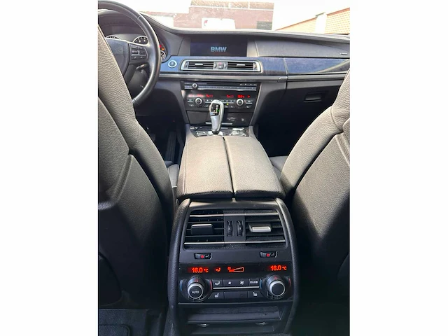 Bmw 7-serie 750i 124025km z-447-lp - afbeelding 4 van  15