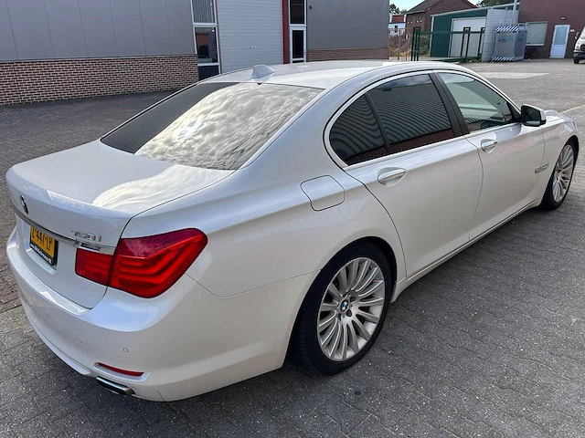 Bmw 7-serie 750i 124025km z-447-lp - afbeelding 9 van  15