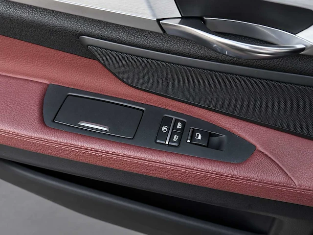 Bmw 7-serie 750i high executive | 61-rdf-3 i - afbeelding 16 van  31