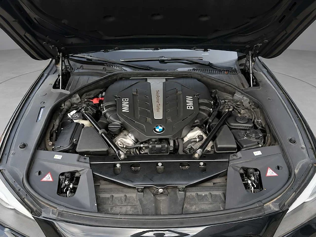 Bmw 7-serie 750i high executive | 61-rdf-3 i - afbeelding 18 van  31