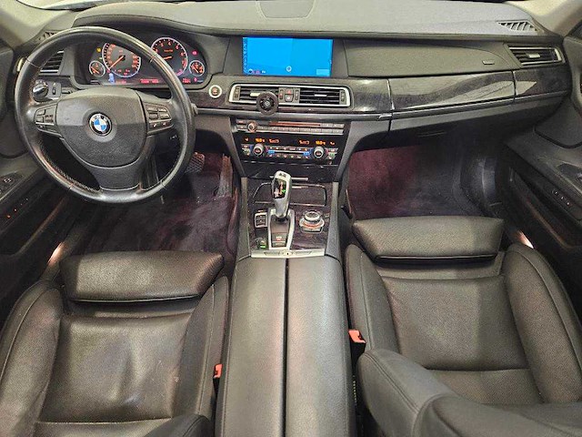 Bmw 7-serie 750i ; z-447-lp - afbeelding 4 van  13