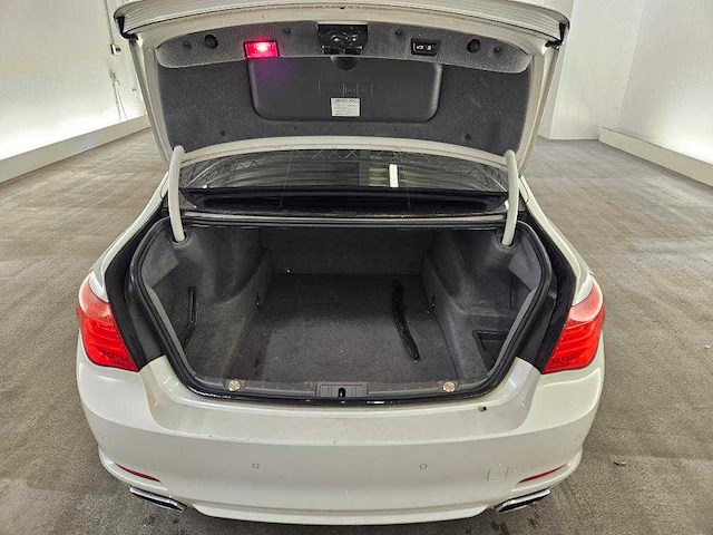 Bmw 7-serie 750i ; z-447-lp - afbeelding 5 van  13