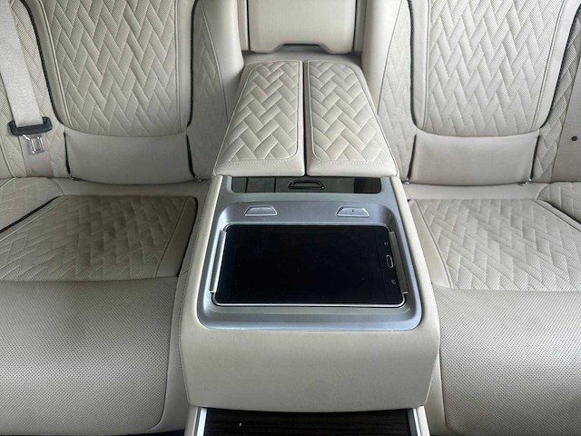 Bmw 7-serie 750li xdr. high exec * h-962-nr - afbeelding 38 van  47