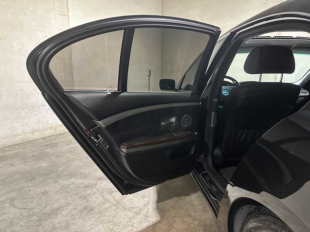 Bmw 735i e65 3.6 v8 7-serie 272pk 2004 (automaat), kfh-48-r - afbeelding 33 van  55
