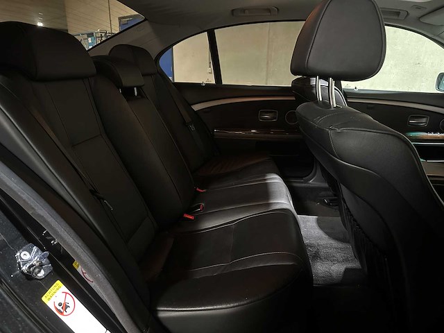 Bmw 735i e65 3.6 v8 7-serie 272pk 2004 (automaat), kfh-48-r - afbeelding 36 van  55