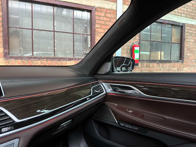 Bmw 750d xdrive 400pk 2017 7-serie g11 - afbeelding 29 van  52