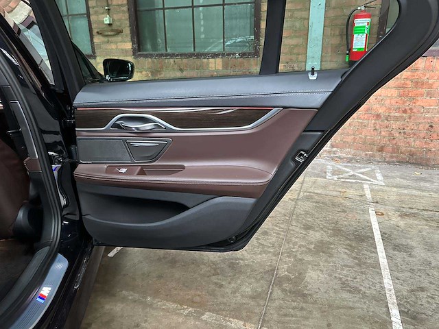 Bmw 750d xdrive 400pk 2017 7-serie g11 - afbeelding 39 van  52