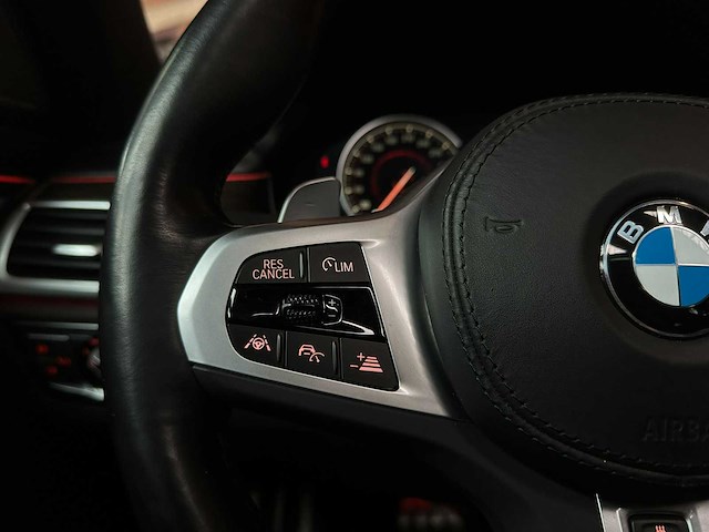 Bmw 750d xdrive 400pk 2021 7-serie g11 - afbeelding 15 van  52