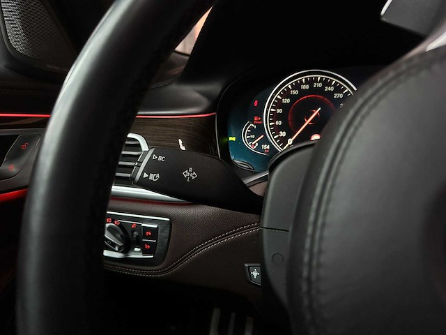 Bmw 750d xdrive 400pk 2021 7-serie g11 - afbeelding 13 van  29