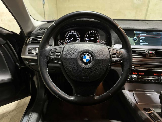 Bmw 750i 4.4 v8 409pk 2009 f01 7-serie, gsv-72-v youngtimer - afbeelding 9 van  44