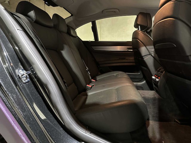 Bmw 750i 4.4 v8 409pk 2009 f01 7-serie, gsv-72-v youngtimer - afbeelding 36 van  45