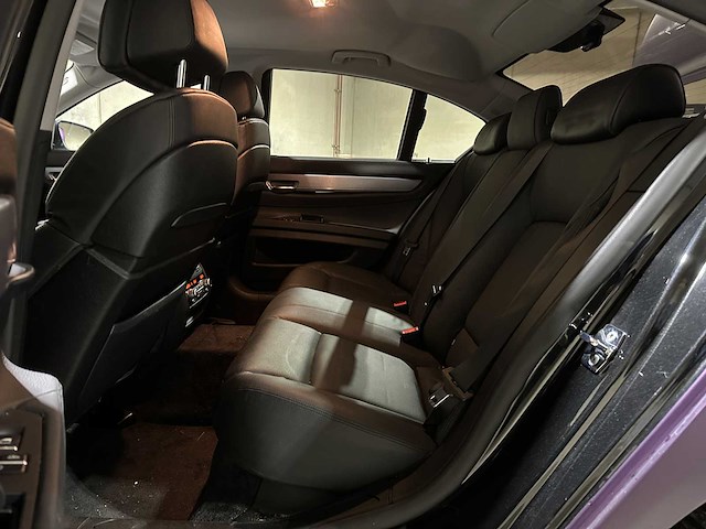 Bmw 750i 4.4 v8 409pk 2009 f01 7-serie, gsv-72-v youngtimer - afbeelding 33 van  45