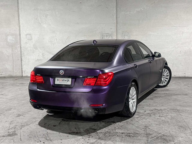 Bmw 750i 4.4 v8 409pk 2009 f01 7-serie, gsv-72-v youngtimer - afbeelding 2 van  45