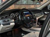 Bmw 750i activehybrid 4.4 v8 407pk 2010 7-serie, 02-pgj-7 youngtimer - afbeelding 10 van  33