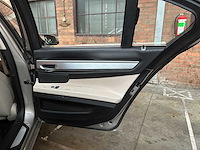 Bmw 750i activehybrid 4.4 v8 407pk 2010 7-serie, 02-pgj-7 youngtimer - afbeelding 34 van  53