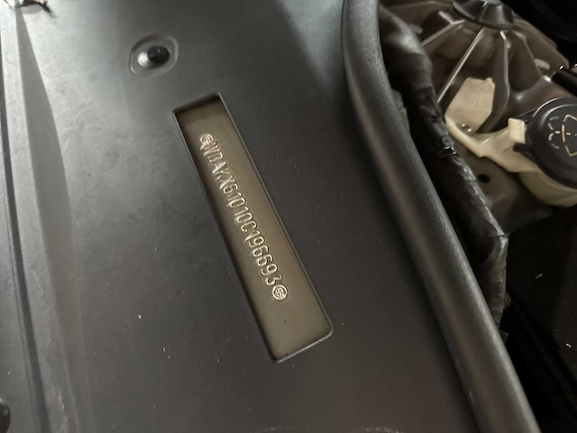 Bmw 750i activehybrid 4.4 v8 407pk 2010 7-serie, 02-pgj-7 youngtimer - afbeelding 38 van  53