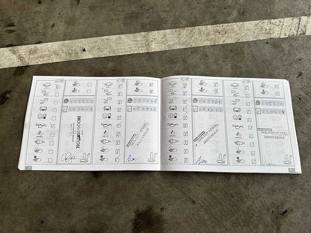 Bmw 750i activehybrid 4.4 v8 407pk 2010 7-serie, 02-pgj-7 youngtimer - afbeelding 23 van  46