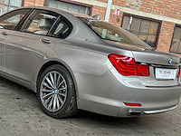 Bmw 750i activehybrid 4.4 v8 407pk 2010 7-serie, 02-pgj-7 youngtimer - afbeelding 8 van  22