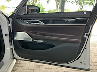 Bmw 750i xdrive | 4.4 liter v8 biturbo | 450 pk | 2015 | m-sport | bowers & wilkins | executive drive pro | head-up display | btw auto - afbeelding 25 van  37