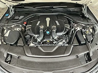 Bmw 750i xdrive | 4.4 liter v8 biturbo | 450 pk | 2015 | m-sport | bowers & wilkins | executive drive pro | head-up display | btw auto - afbeelding 33 van  39