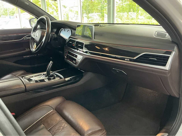Bmw 750i xdrive | 4.4 liter v8 biturbo | 450 pk | 2015 | m-sport | bowers & wilkins | executive drive pro | head-up display | btw auto - afbeelding 8 van  39