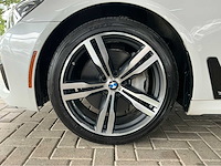 Bmw 750i xdrive | 4.4 liter v8 biturbo | 450 pk | 2015 | m-sport | bowers & wilkins | executive drive pro | head-up display | btw auto - afbeelding 3 van  39