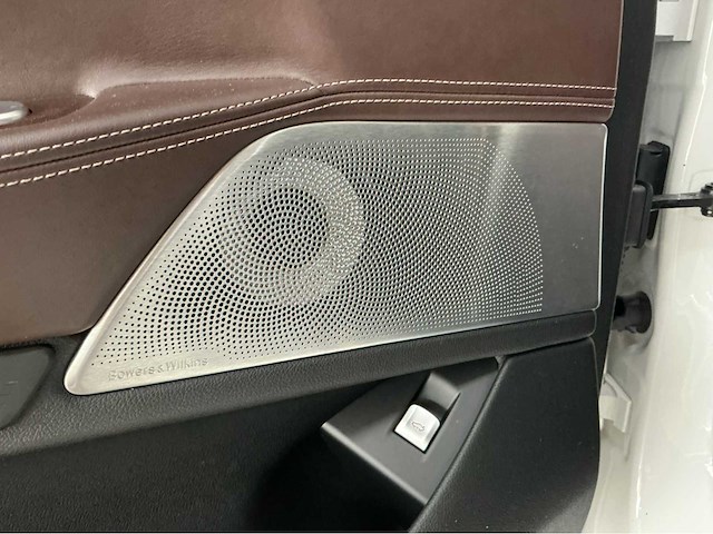 Bmw 750i xdrive | 4.4 liter v8 biturbo | 450 pk | 2015 | m-sport | bowers & wilkins | executive drive pro | head-up display | btw auto - afbeelding 25 van  39