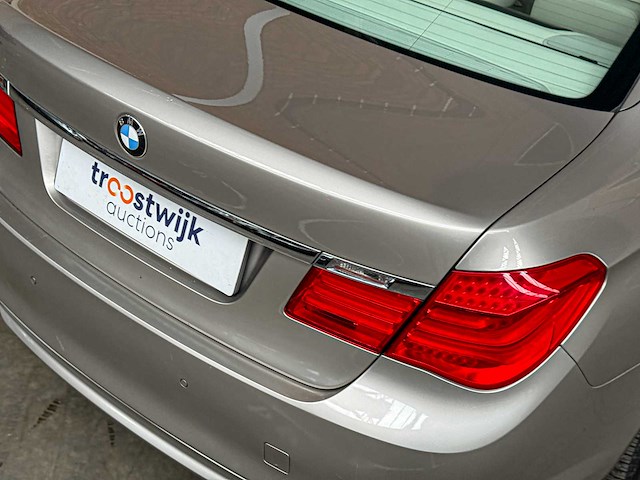 Bmw 750i xdrive high 4.4 v8 executive 408pk 2010 7-serie, l-524-zv - afbeelding 13 van  78