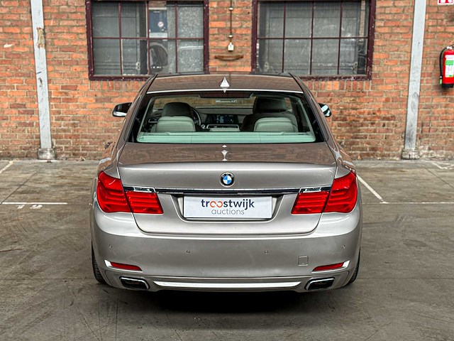 Bmw 750i xdrive high 4.4 v8 executive 408pk 2010 7-serie, l-524-zv - afbeelding 15 van  78