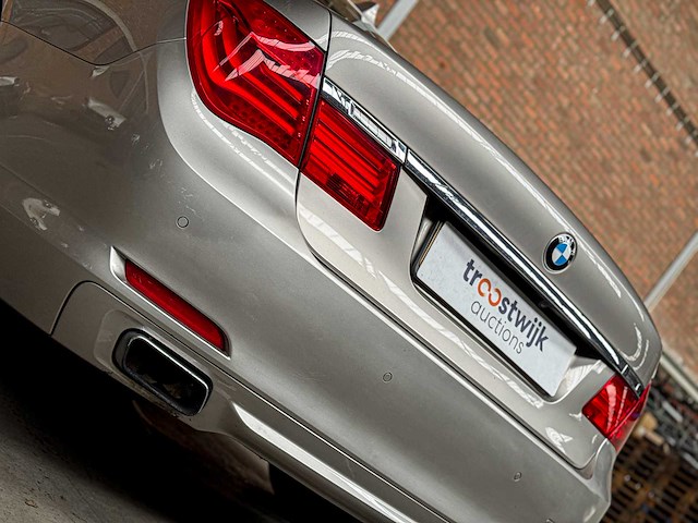 Bmw 750i xdrive high 4.4 v8 executive 408pk 2010 7-serie, l-524-zv - afbeelding 16 van  78