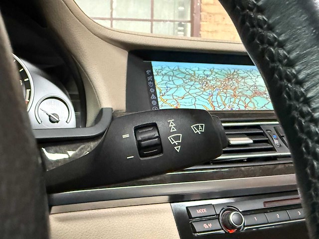 Bmw 750i xdrive high 4.4 v8 executive 408pk 2010 7-serie, l-524-zv - afbeelding 23 van  78