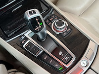 Bmw 750i xdrive high 4.4 v8 executive 408pk 2010 7-serie, l-524-zv - afbeelding 32 van  78